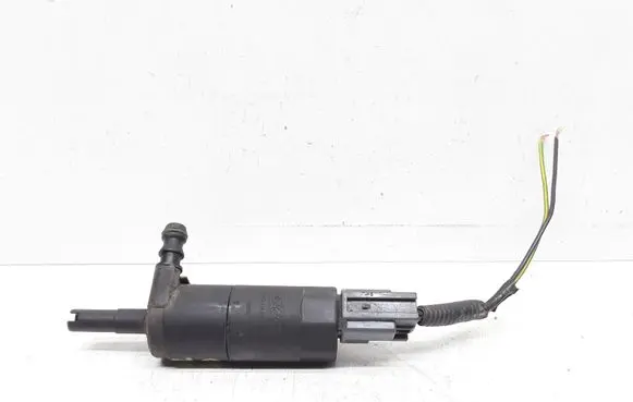 Volvo V50 Headlight washer pump 5W9313K082AA