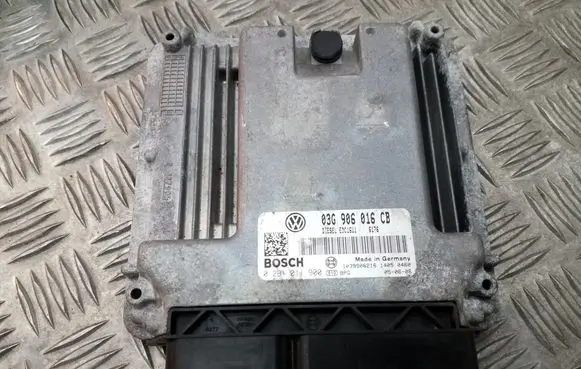 Volkswagen Golf V Engine control unit/module ECU 03G906016CB EDC16U1