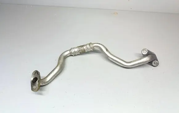 Volvo S70 V70 V70 XC Turbo turbocharger oiling pipe/hose 074145735B