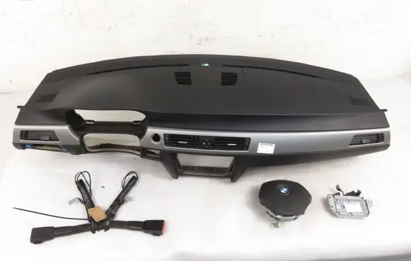BMW 3 E90 E91 Dashboard