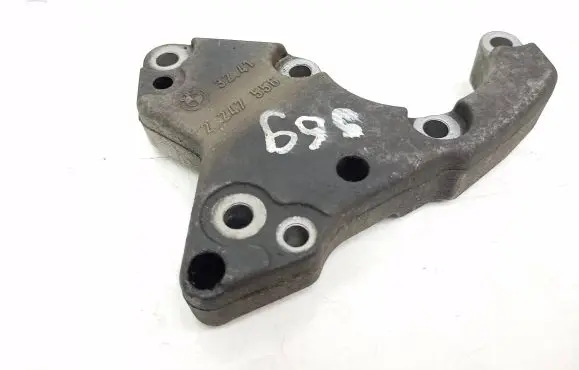 BMW 5 E60 E61 Power steering pump mounting bracket 2247556 32412247556