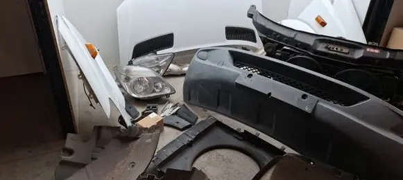Mercedes-Benz Sprinter W906 Front piece kit
