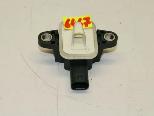 Audi A8 S8 D4 4H Airbag deployment crash/impact sensor 4H0955557