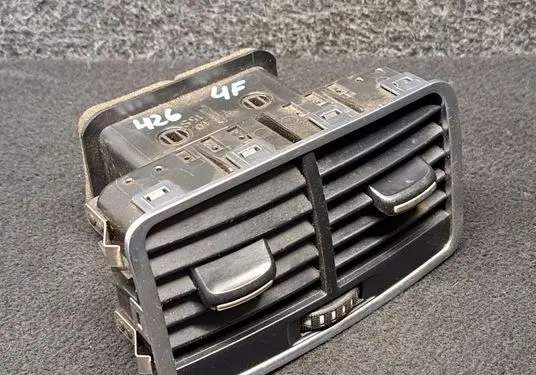 Audi A6 S6 C6 4F Rear air vent grill 4F0819203C