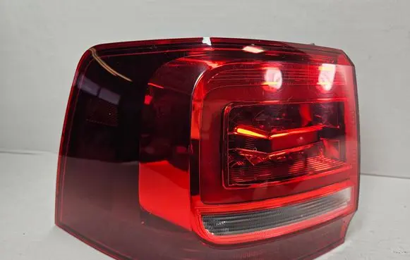 Volkswagen Sharan Rear/tail lights 7N0945207