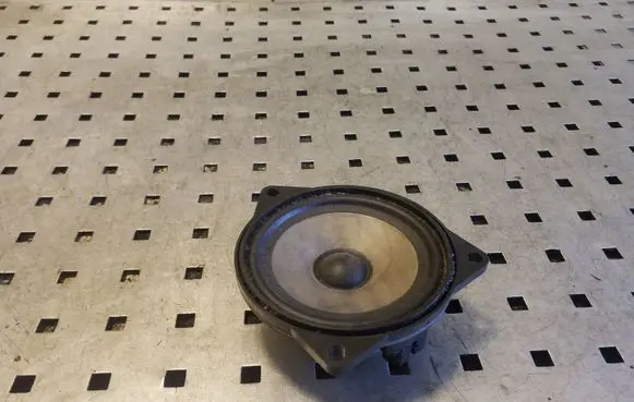 BMW X1 E84 Parcel shelf speaker 65139141494 9141494