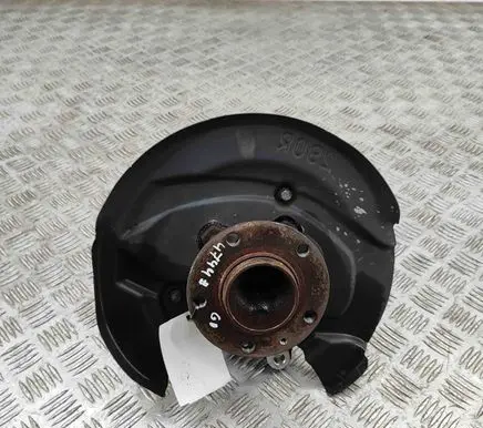 Citroen DS7 Crossback Rear wheel hub 9818195280