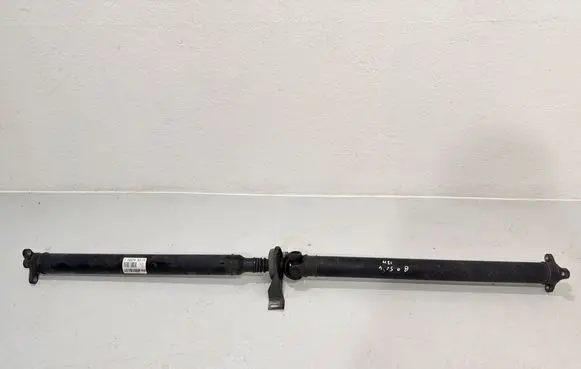 Mercedes-Benz C W204 Middle center prop shaft A2044103516 0000994259