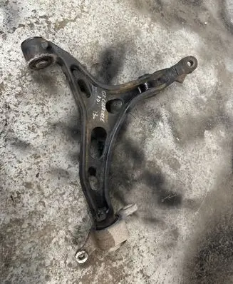 Jeep Grand Cherokee Front lower control arm/wishbone 68022604AD