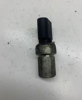 Air conditioning (A/C) pressure sensor