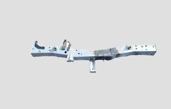 Toyota Avensis T270 Top upper radiator support slam panel 16309