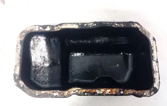 Citroen C3 Picasso Oil sump