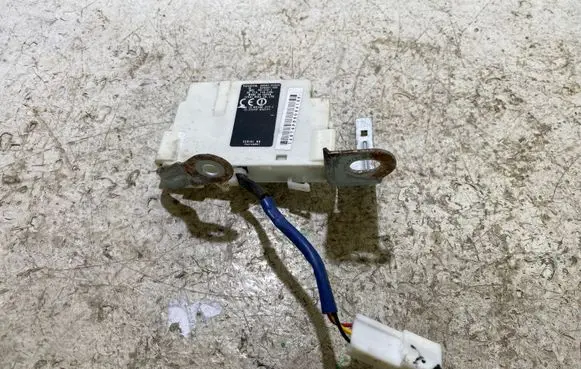 Toyota Prius (XW20) Other control units/modules 8999247020 2584AR02TY1
