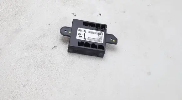 Dodge RAM 1500 DS Door control unit/module P68225103AC 68225103AC A2C7434650300