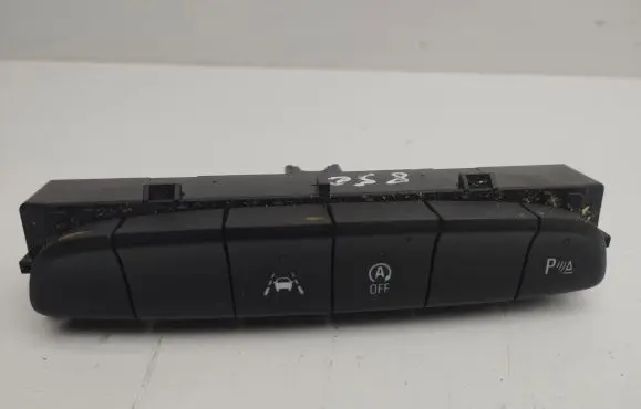 Opel Insignia B A set of switches 13486949