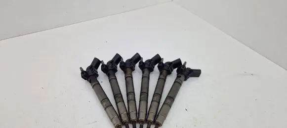 Volkswagen Amarok Fuel injectors set 059130277ED 0445117067 0445117