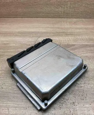 Volvo S70 V70 V70 XC Engine control unit/module ECU 08677708A 0281010319