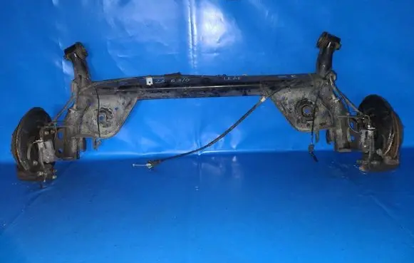 Nissan Leaf I (ZE0) Rear coil spring 555013NA1A