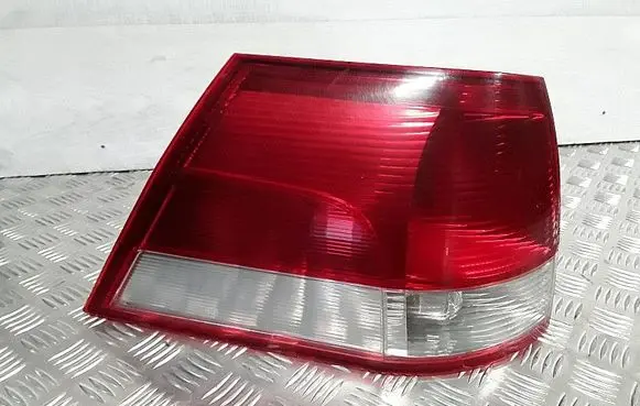 Opel Vectra C Rear/tail lights 24469461