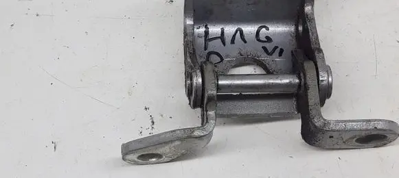 Honda CR-V Rear door upper hinge