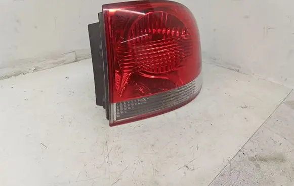 Volkswagen Touareg I Rear/tail lights 7L6945096K