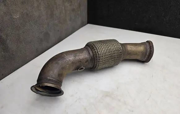 Mercedes-Benz Sprinter W907 W910 Exhaust flexible connection 