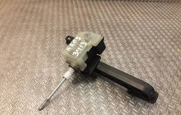 Mercedes-Benz CLK A209 C209 Fuel tank cap lock A2038201997 2038201997