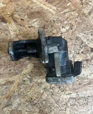 Ford Focus EGR valve 00403073A1 A1061710335 105668