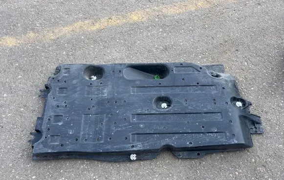 Opel Mokka B Side bottom protection 9841799680 9842626180