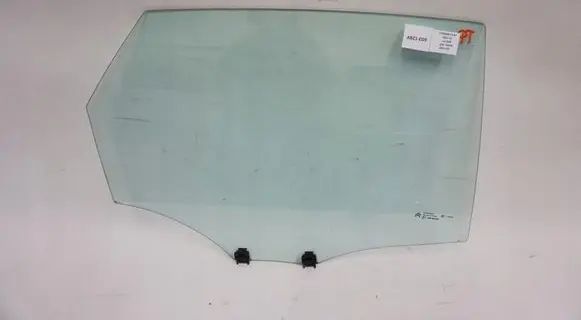 Citroen C4 II Rear windscreen/windshield window 