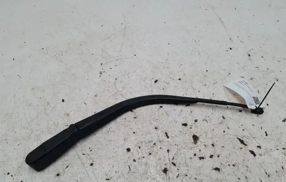 Mazda 6 Rear wiper blade arm