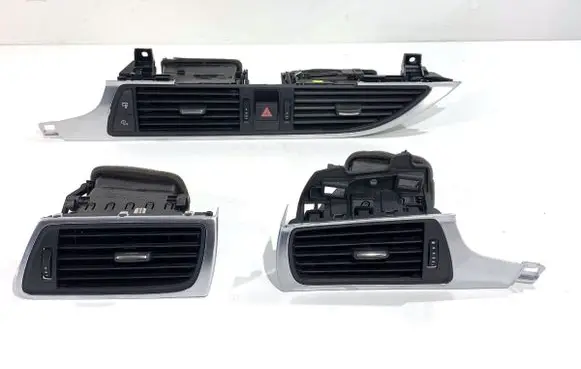 Audi A7 S7 4G Dashboard side air vent grill/cover trim 4G1820951