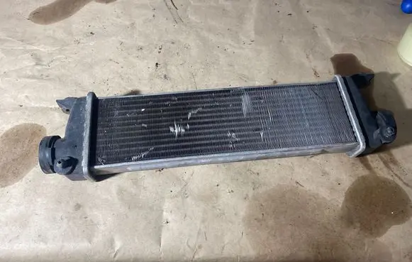 Mercedes-Benz A W168 Intercooler radiator A1685000000 U340236 01009990000