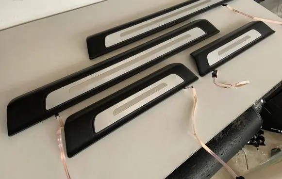 Audi Q7 4M sill trim set (inner) 4M0947405 4M0947406 4M0947417