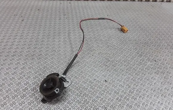 Toyota Hilux (N80, N90, N100, N110) Front door high frequency speaker 8616035140
