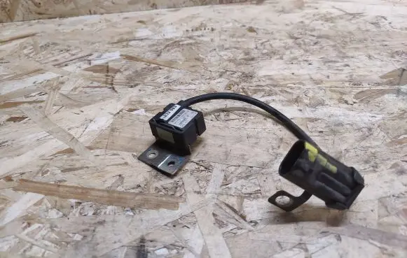 ESP acceleration yaw rate sensor