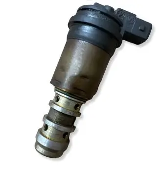 BMW 3 E90 E91 Camshaft vanos timing valve 1707323