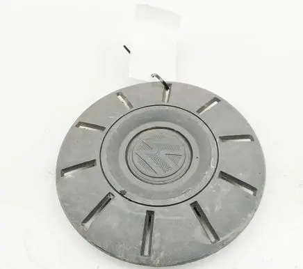 Volkswagen Transporter - Caravelle T6 R20 wheel hub/cap/trim 7E0601151B