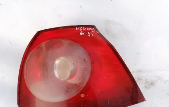 Volkswagen Golf V Rear/tail lights 1K6945096Q 89398376