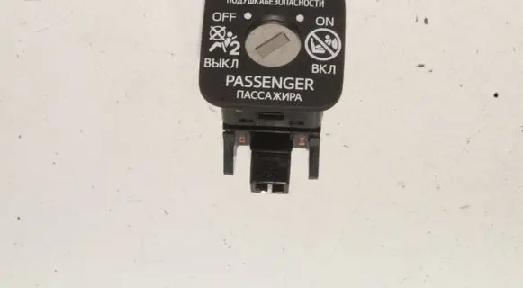 Lexus IS III XE30 Passenger airbag on/off switch 