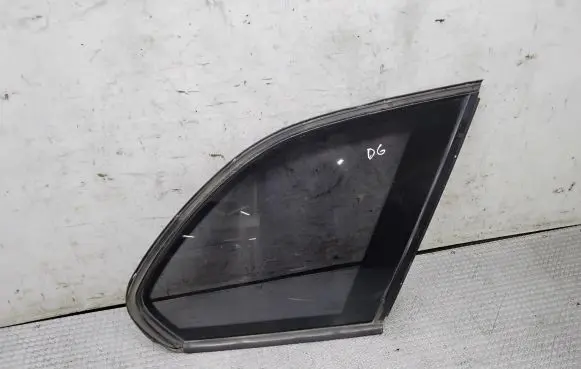 BMW X5 E53 Rear side window