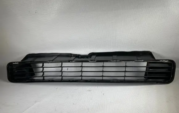 Toyota Prius (XW30) Front bumper lower grill