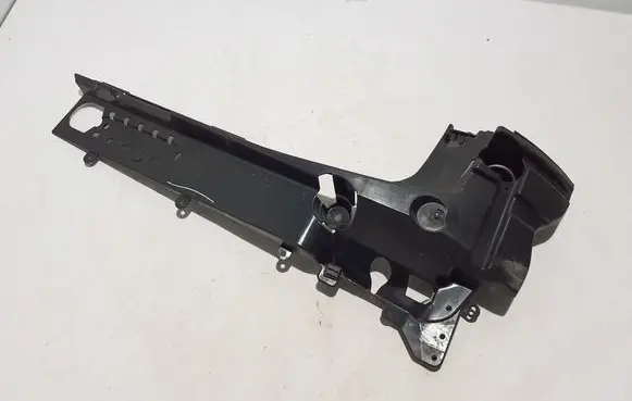 BMW X4M F98 Rear bumper mounting bracket 7416026
