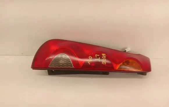 Nissan Note (E11) Rear/tail lights