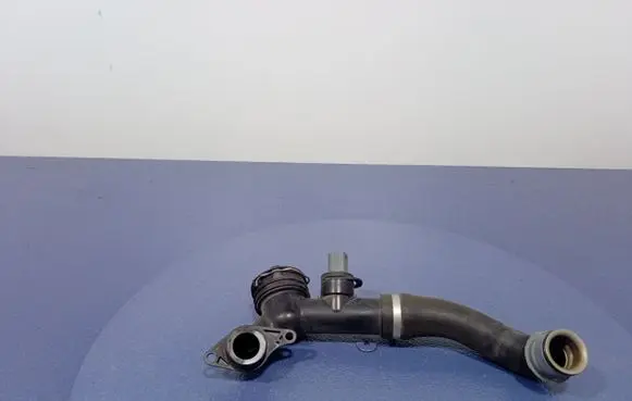 Porsche Panamera (970) Engine coolant pipe/hose 971121438A