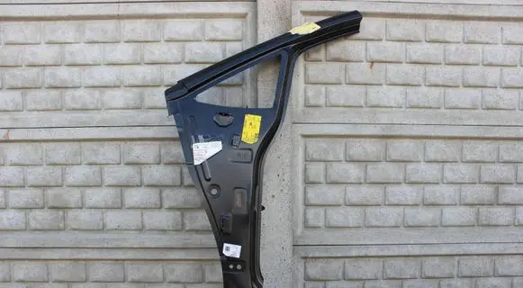 Volkswagen Touran III Pillar (middle) 5TA809835