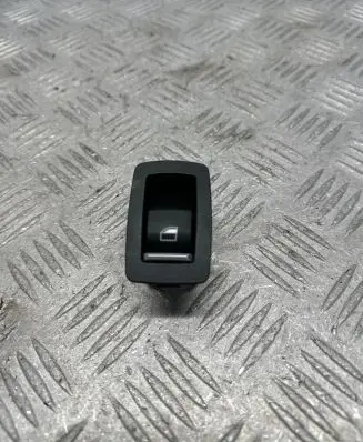 BMW X5 F15 Electric window control switch 9361936 L1G05321