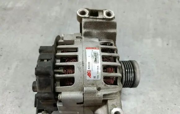 Mercedes-Benz B W245 Generator/alternator A3328ASPL