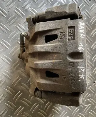 Toyota RAV 4 (XA40) Front brake caliper