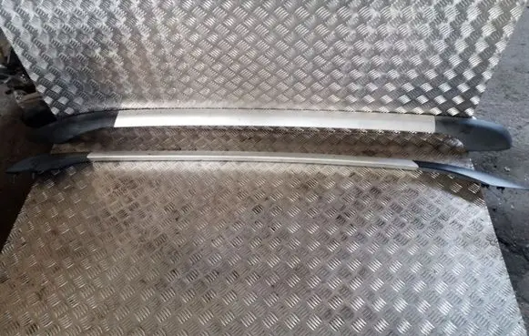 Skoda Yeti (5L) Roof bar rail